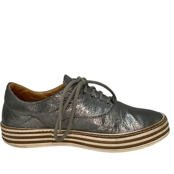 Gidigio Shoes Metallic Silver Sneakers Lace Up Leather Size 38 or 8 - Picture 7 of 13
